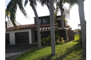 9949 SW 16th St, Pembroke Pines, FL 33025, Sold 01/07/19