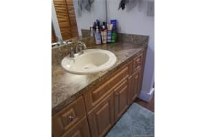 9949 SW 16th St, Pembroke Pines, FL 33025, Sold 01/07/19