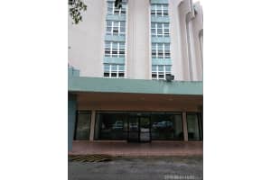 9682 Fontainebleau Blvd, Miami, FL 33172, Sold 01/11/19