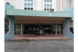 9682 Fontainebleau Blvd, Miami, FL 33172, Sold 01/11/19