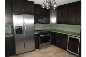 1450 Brickell Bay Dr, Miami, FL 33131, Sold 04/19/19