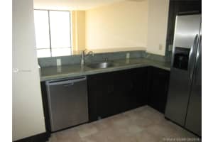 1450 Brickell Bay Dr, Miami, FL 33131, Sold 04/19/19