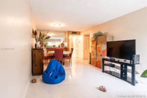 8540 Sherman Cir N, Miramar, FL 33025, Sold 10/22/18