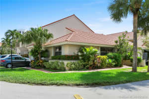 21185 Mainsail Cir APT D16, Aventura, FL 33180, Sold 11/21/18