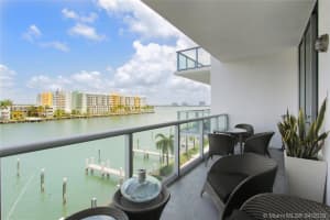 7928 East Dr, North Bay Village, FL 33141, Sold 10/31/19