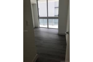 1010 SW 2nd Ave, Miami, FL 33130, Sold 11/28/18