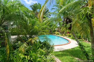 8870 SW 78th Pl, Kendall, FL 33156, Sold 11/14/18