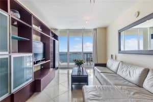 218 SE 14th Terrace #200, Miami, FL 33131, Sold 01/21/20
