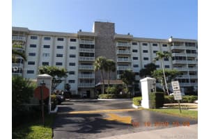 800 NE 195th St, Miami, FL 33179, Sold 08/23/19