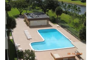 800 NE 195th St, Miami, FL 33179, Sold 08/23/19