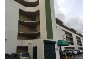 8870 Fontainebleau Blvd, Miami, FL 33172, Sold 12/21/18