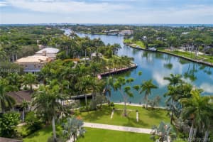 700 Casuarina Concourse, Coral Gables, FL 33143, Sold 04/03/20