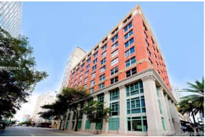 111 E Flagler St, Miami, FL 33131, Sold 11/01/18
