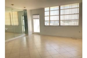 7135 Collins Ave PH 13, Miami Beach, FL 33141, Sold 04/29/19