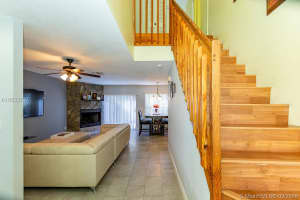 10220 NW 3rd St, Pembroke Pines, FL 33026, Sold 11/07/18
