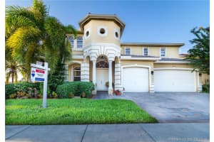 8765 SW 208th St, Cutler Bay, FL 33189, Sold 12/03/18