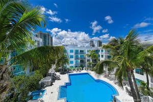 110 Washington Ave, Miami Beach, FL 33139, Sold 07/09/19