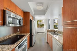 110 Washington Ave, Miami Beach, FL 33139, Sold 07/09/19