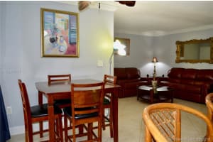 10302 NW 9th St Cir, Miami, FL 33172, Sold 03/19/19