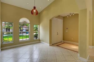 16036 NW 81st Ct, Hialeah, FL 33016, Sold 12/21/18