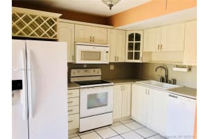 5072 W 12th Ln, Hialeah, FL 33012, Sold 12/14/18