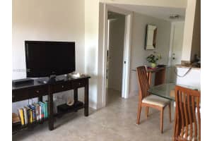 610 Tennis Club Dr, Fort Lauderdale, FL 33311, Sold 02/25/19