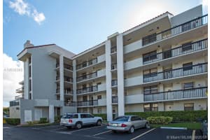 10317 NW 9th St Cir, Miami, FL 33172, Sold 10/18/18