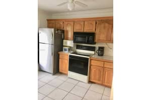 600 NE 14th Ave, Hallandale Beach, FL 33009, Sold 11/14/18