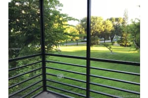 20500 W Country Club Dr, Miami, FL 33180, Sold 10/31/18