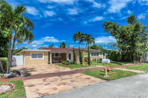 2565 NE 214th St, Miami, FL 33180, Sold 09/06/19