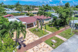 2565 NE 214th St, Miami, FL 33180, Sold 09/06/19