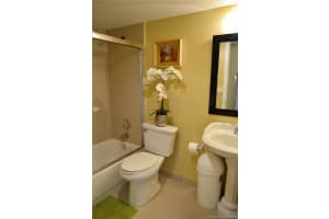 6075 N Sabal Palm Blvd, Tamarac, FL 33319, Sold 11/26/18