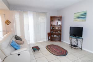 8480 NW 139th Ln, Miami Lakes, FL 33016, Sold 12/14/18