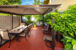 15460 SW 82nd Ln, Miami, FL 33193, Sold 11/08/18