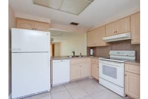 8810 NW 47th St, Sunrise, FL 33351, Sold 10/23/18