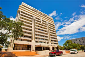 441 Valencia Ave, Coral Gables, FL 33134, Sold 05/15/19