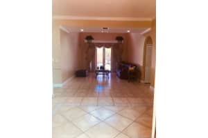 17560 NW 89th Ave, Hialeah, FL 33018, Sold 10/18/18