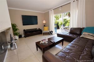 942 SW 148th Pl, Miami, FL 33194, Sold 10/18/18