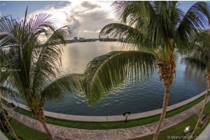 17100 N Bay Rd, Sunny Isles Beach, FL 33160, Sold 02/26/19