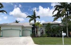 2930 Fairways Dr, Homestead, FL 33035, Sold 11/30/18