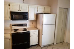 9264 NW 60th St, Tamarac, FL 33321, Sold 11/06/18