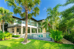 273 Atlantic Isle, Sunny Isles Beach, FL 33160, Sold 01/11/19