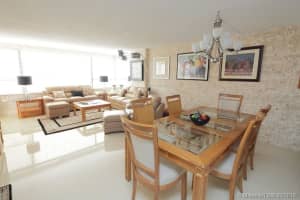 5225 Collins Ave, Miami, FL 33140, Sold 07/24/19