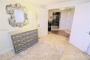 600 US-1, Jupiter, FL 33477, Sold 01/02/19