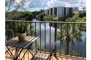 14250 SW 62nd St, Miami, FL 33183, Sold 10/31/18