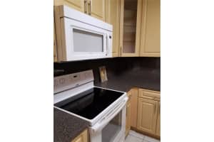 950 SW 104th Ct, Miami, FL 33174, Sold 10/19/18