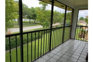 19055 NW 62nd Ave, Hialeah, FL 33015, Sold 11/09/18