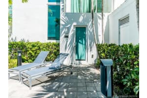 757 NE 4th Ave, Fort Lauderdale, FL 33304, Sold 11/02/18