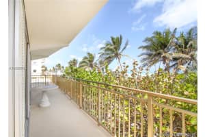 901 S Surf Rd, Hollywood, FL 33019, Sold 11/06/18