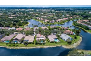 971 Lakewood Ct, Weston, FL 33326, Sold 06/18/19